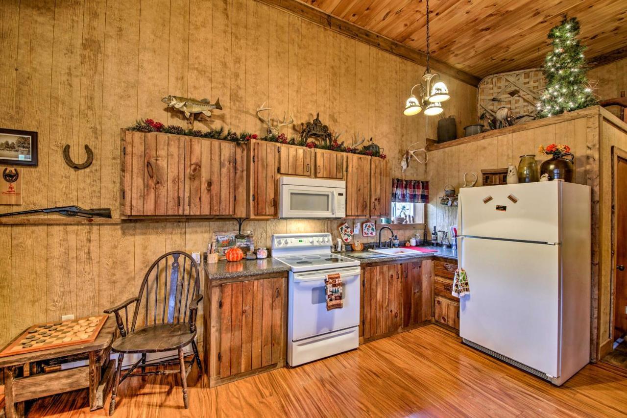 The Bovard Lodge Rustic Cabin Near Ohio River! Florence Exterior photo